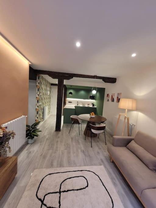 Piso Boutique A Un Minuto Del Casco Viejo Apartman Bilbao Kültér fotó