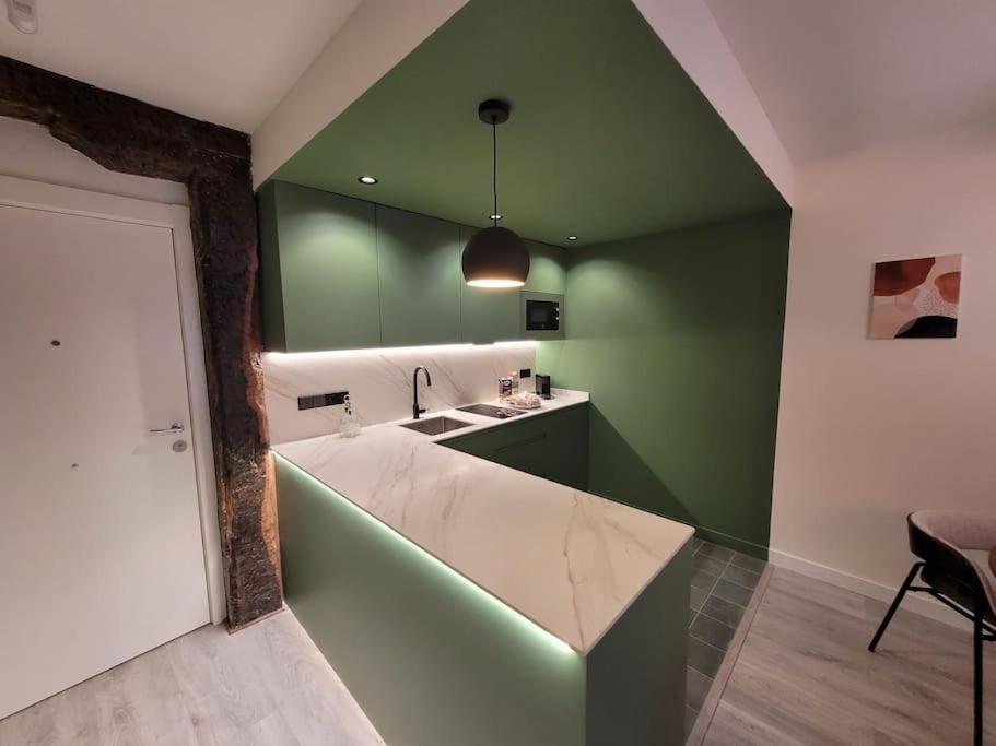 Piso Boutique A Un Minuto Del Casco Viejo Apartman Bilbao Kültér fotó